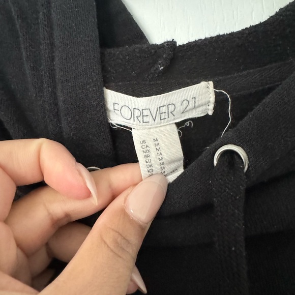 FOREVER 21 Hoodie - Picture 3 of 4